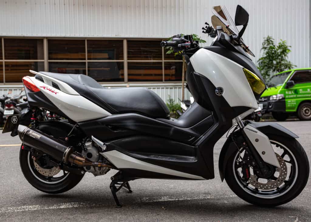 已售出 二手車報報 18 白色yamaha Xmax 300 多項改裝美車行駛里程 Km Hymmoto Tw 車輛情報